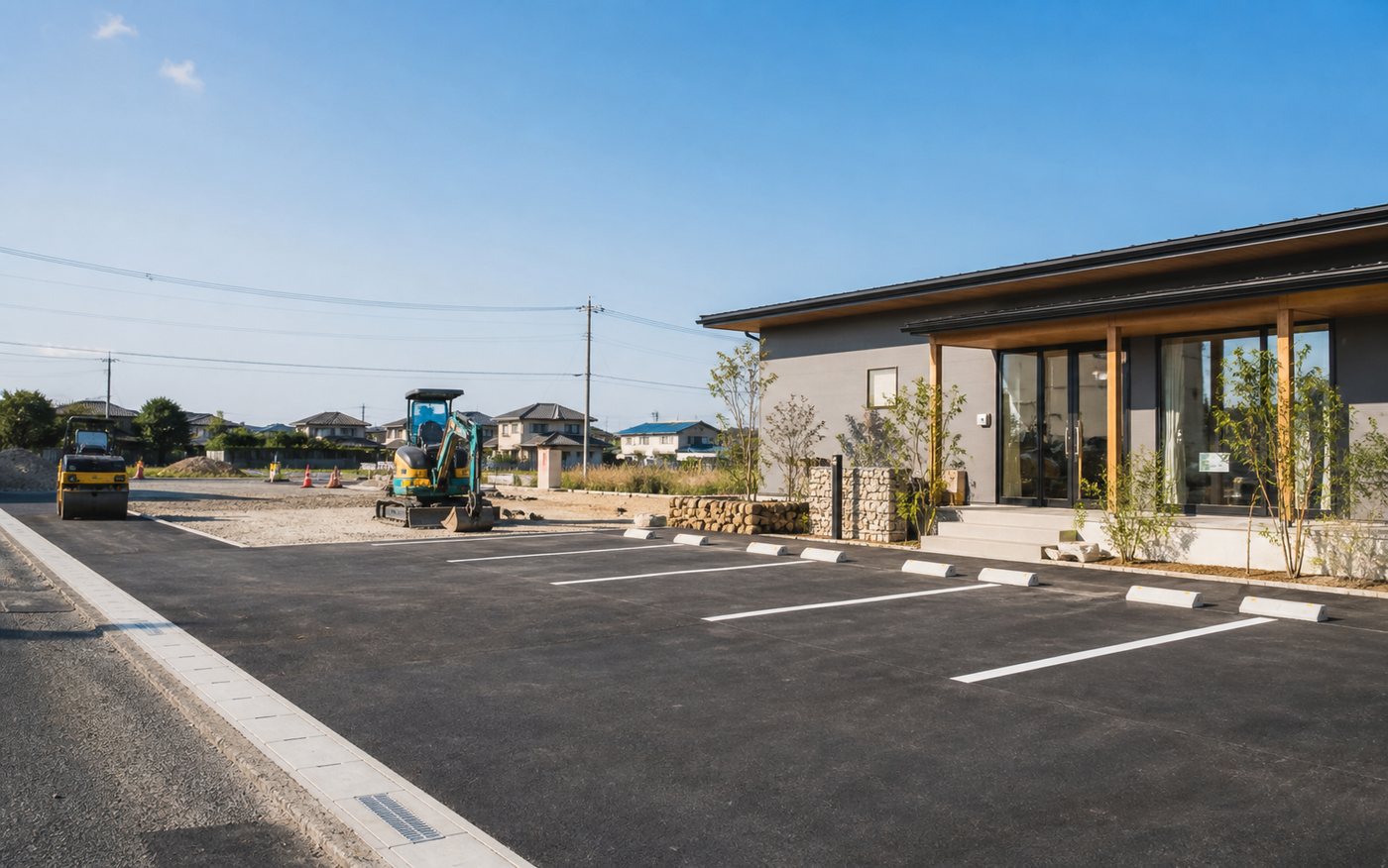 店舗駐車場の舗装・整備工事の施工写真